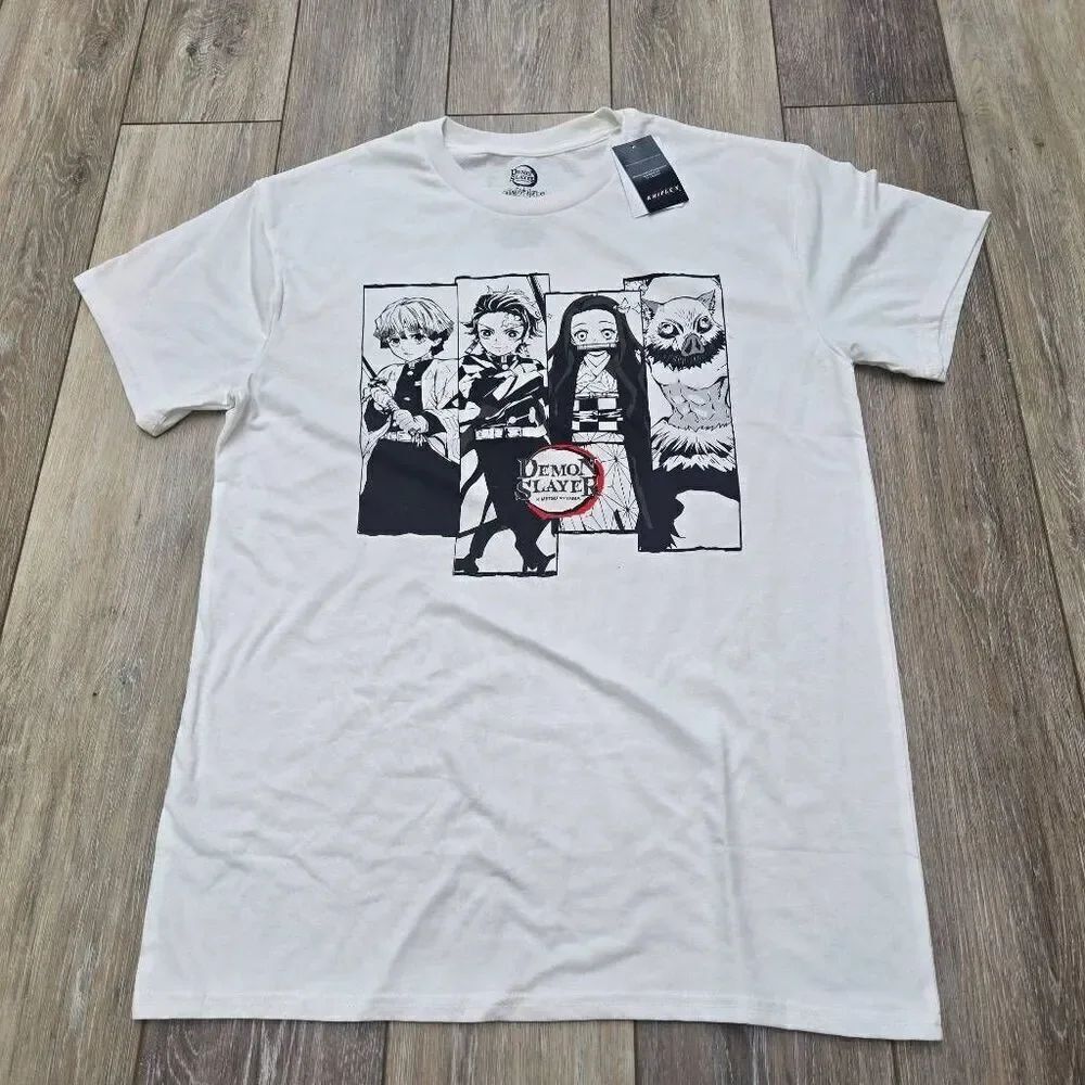 Nwt Demon Slayer graphic t-shirt manga tv show size medium unisex fantasy anime